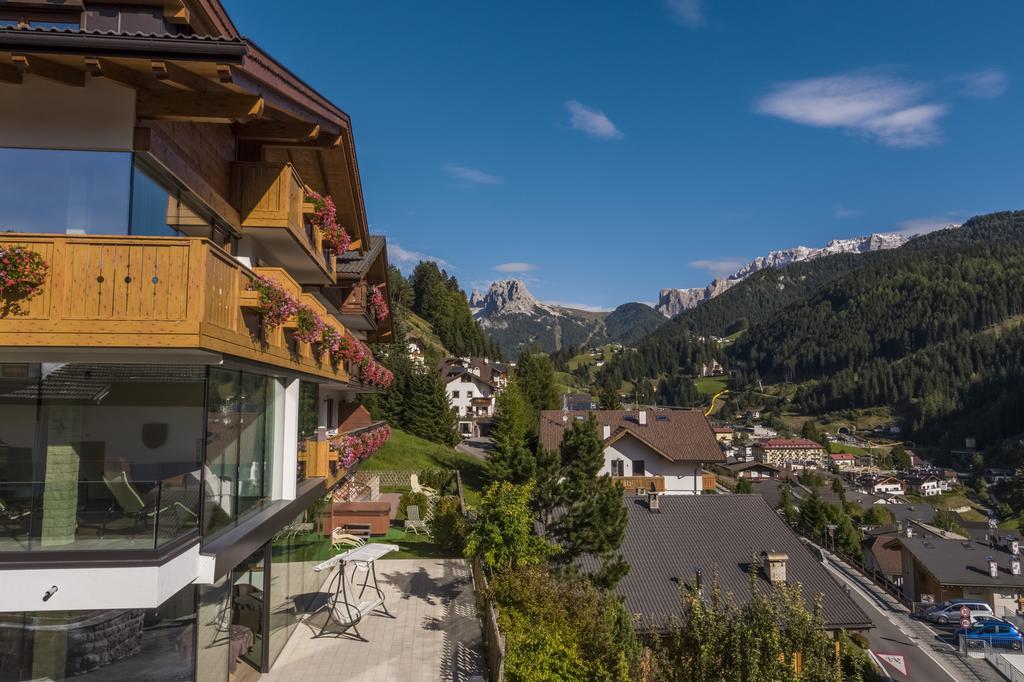 Hotel Garni Gardena - Appartments Santa Cristina Val Gardena Eksteriør bilde